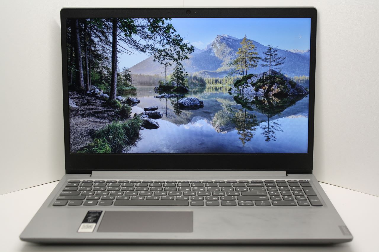 Ноутбук Lenovo IdeaPad S145-15API (81UT00MARK).