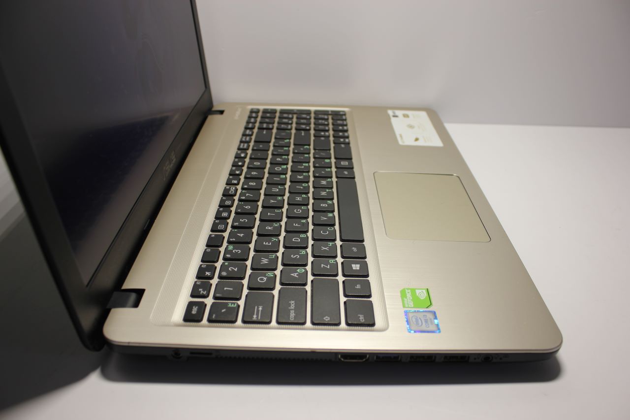 Ноутбук АSUS Х540UВ-DМ048Т