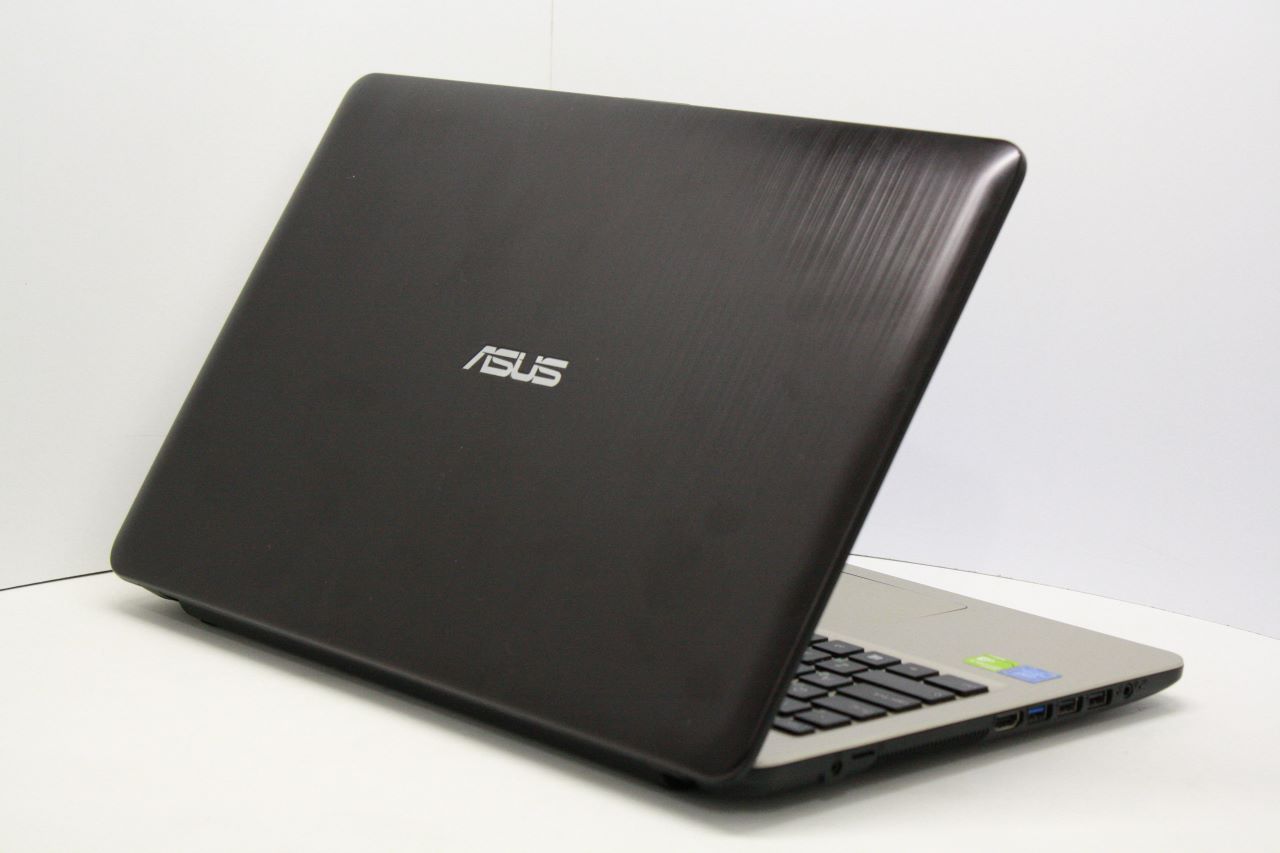 Ноутбук Asus R540NV-GQ050T
