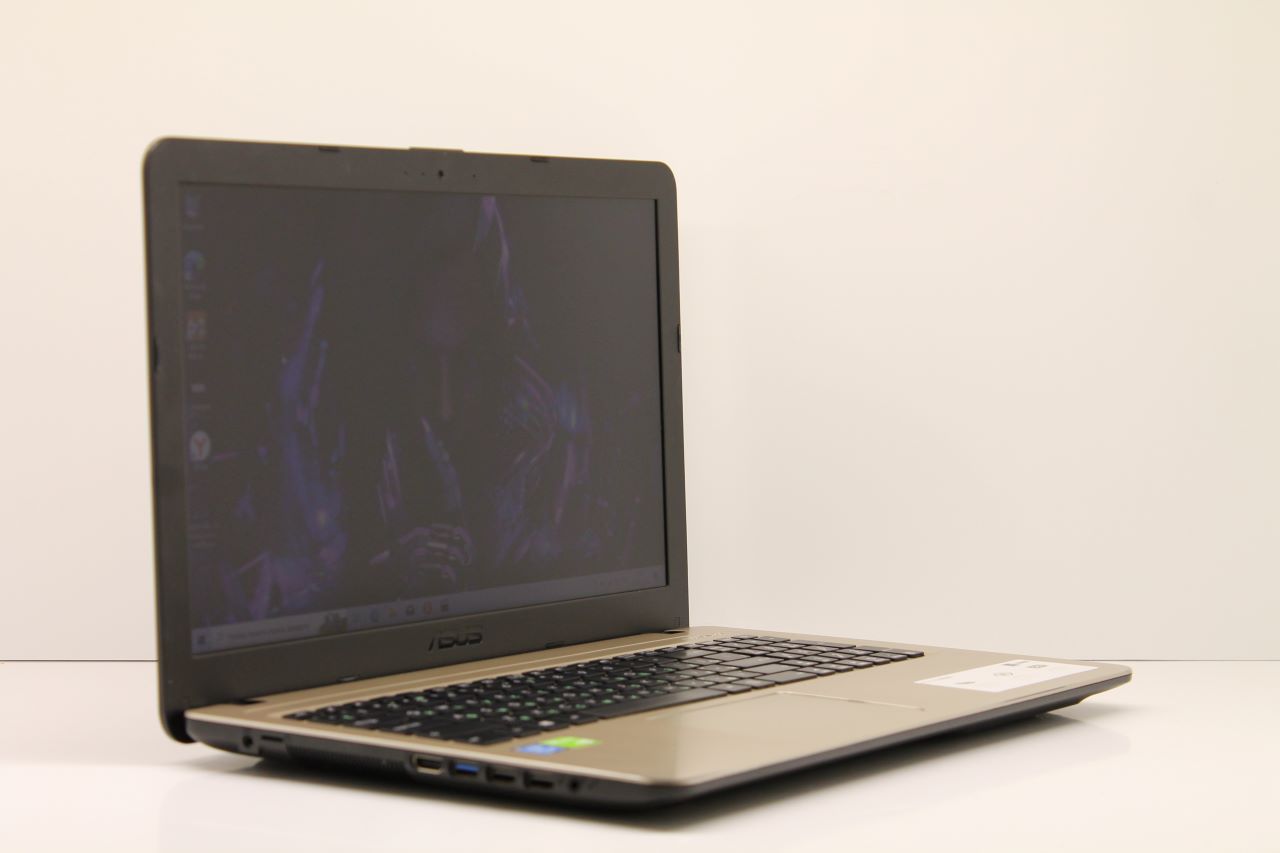 Hoутбук Аsus X540МВ-GQ050T