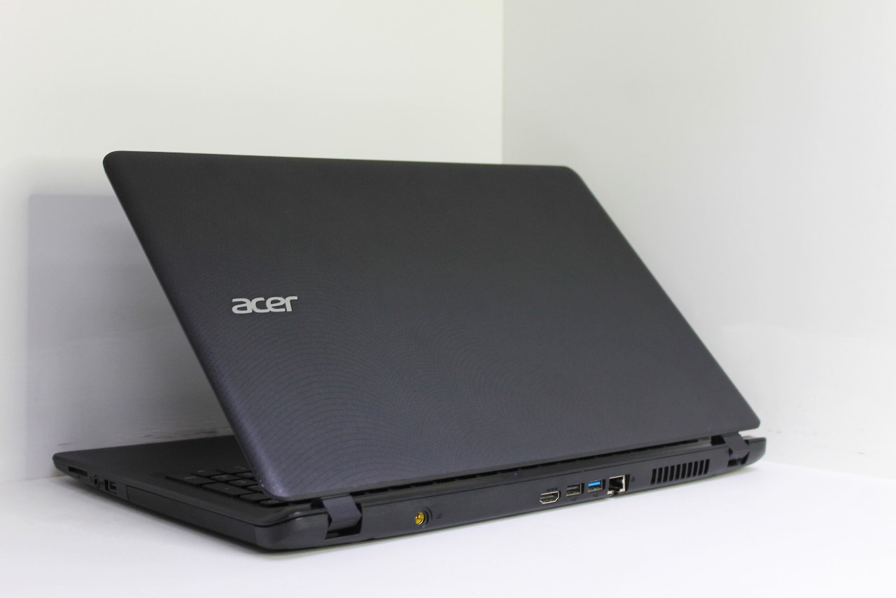 Ноутбук Acer ES1-532G-C49M