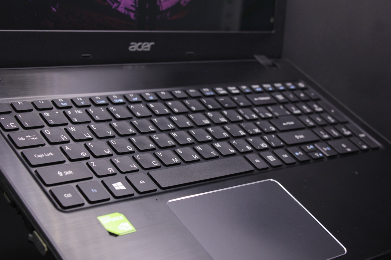 Ноутбук Acer E5-576G1