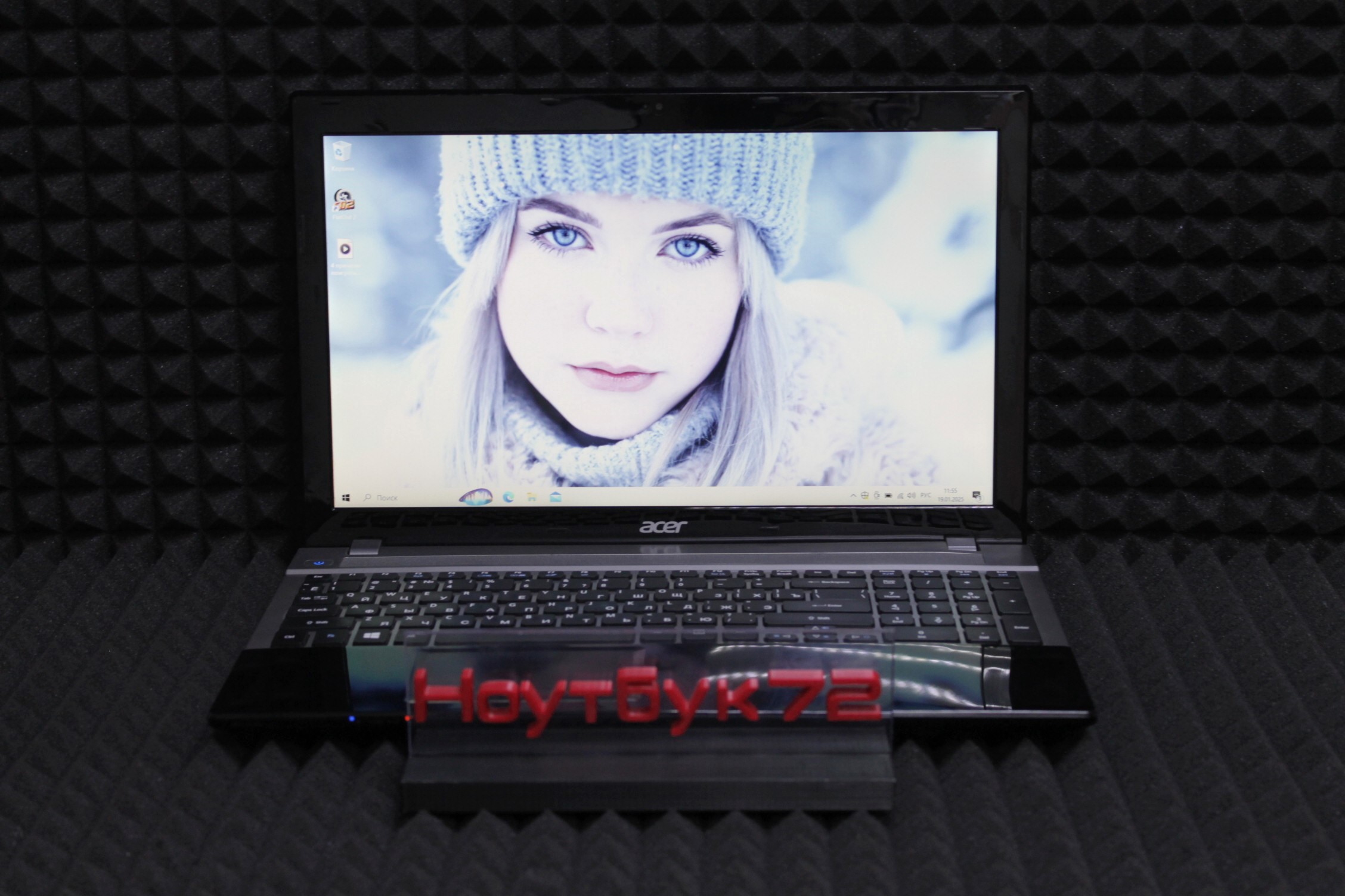 Ноутбук Acer V3-551-64404G50