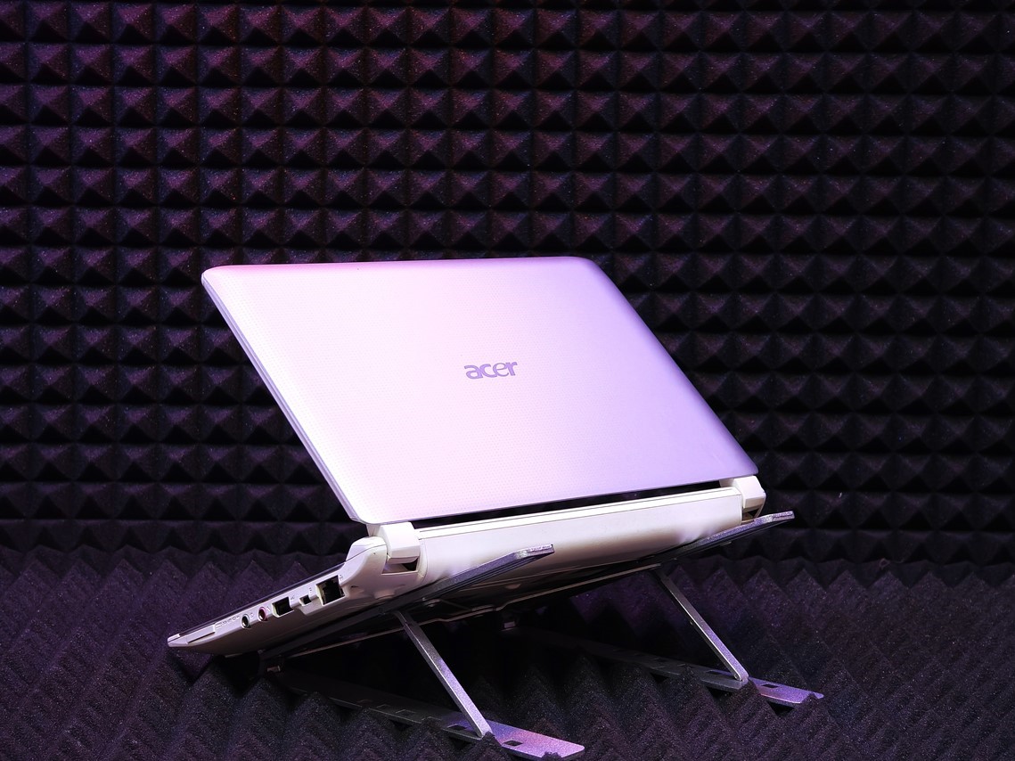 Ноутбук Acer Aspire oner 532h-28sw1