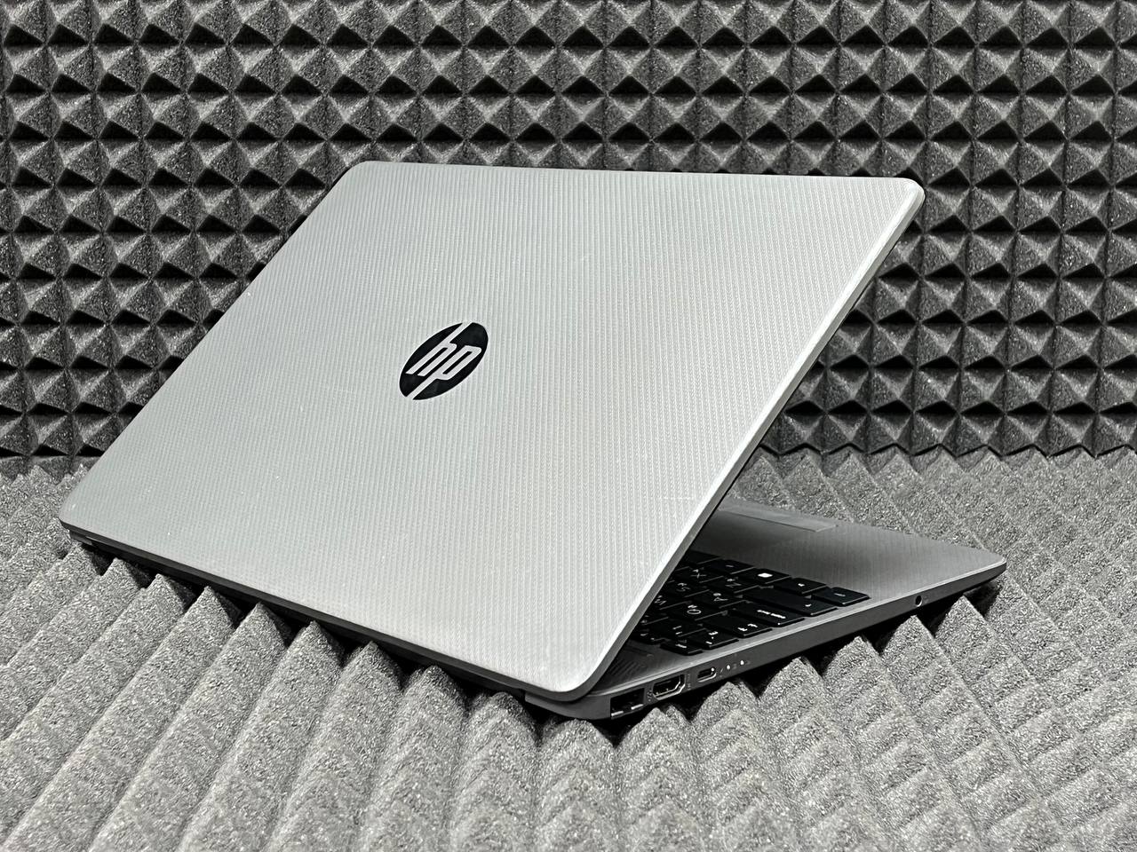 Ноутбук HP 250 G8 (RTL8821CE)