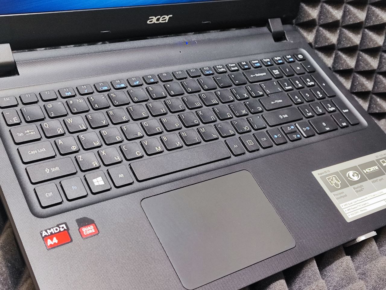 Ноутбук Acer Aspire ES1-523-46ZB