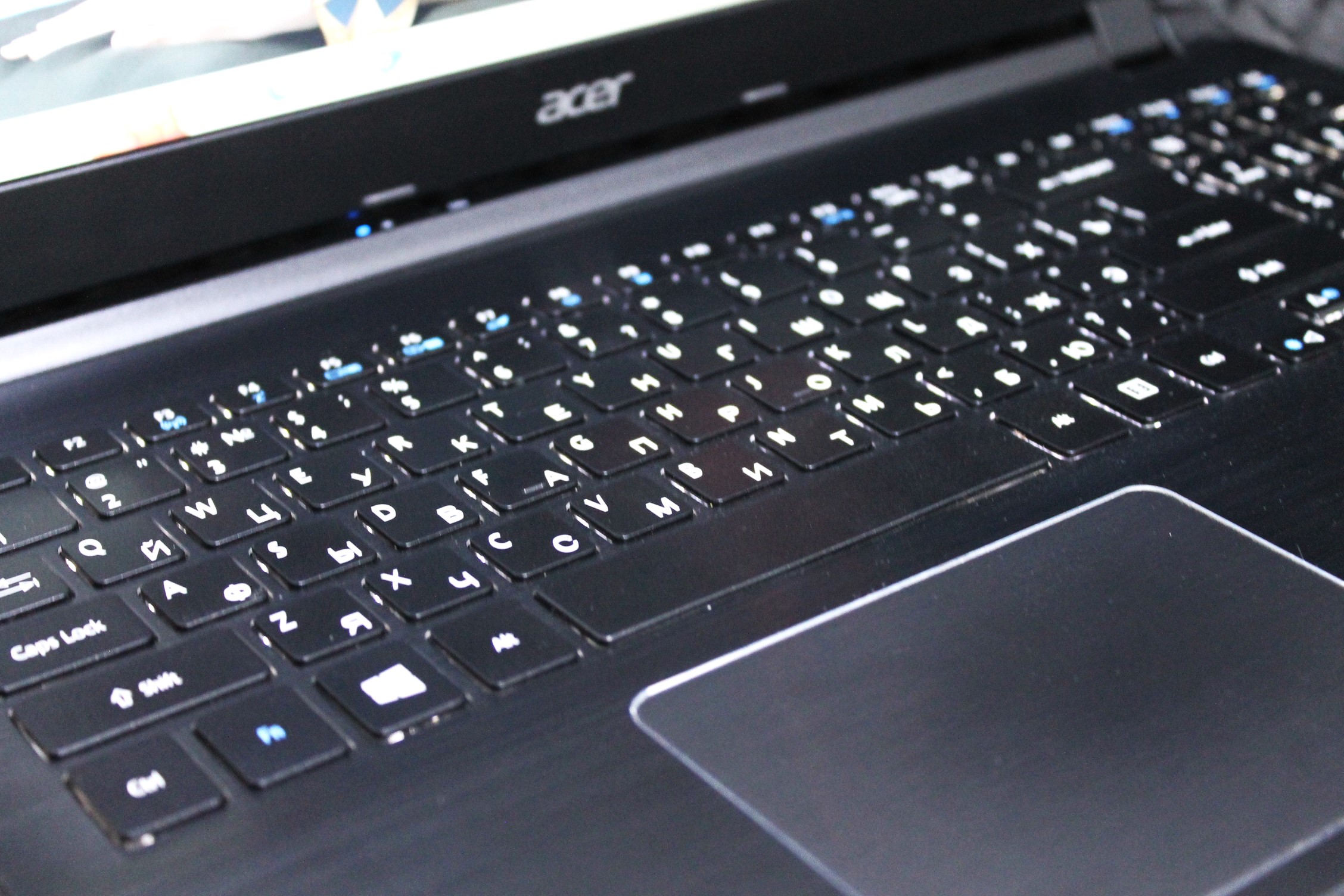 Ноутбук Acer Aspire V5-552G-85556G50
