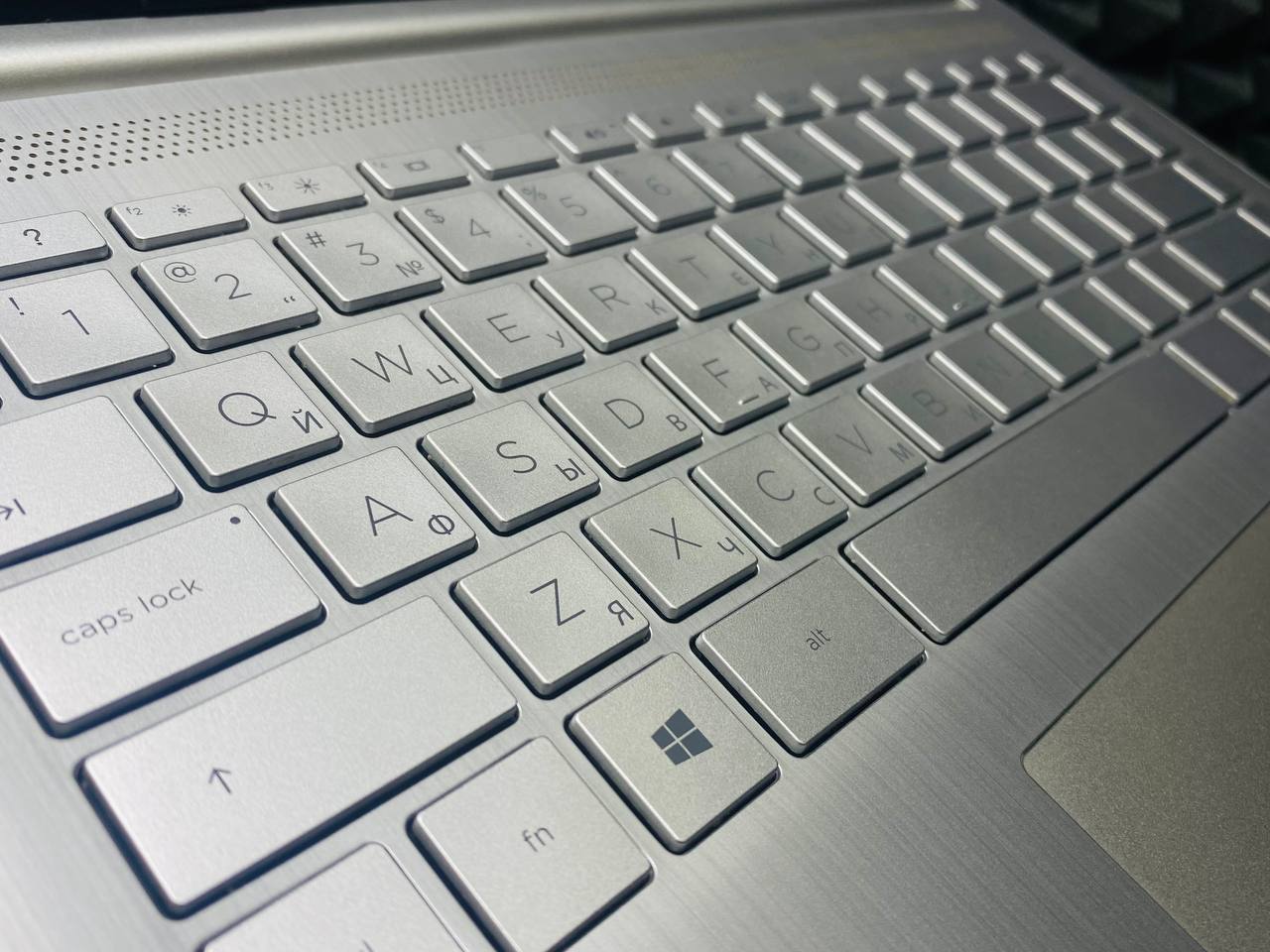 Ноутбук HP 14s-fq1017ur
