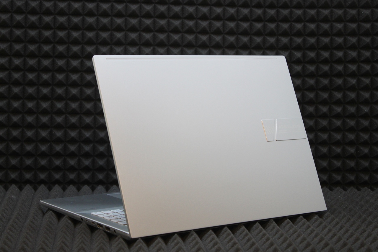 Ноутбук Asus VivoBook N7600P