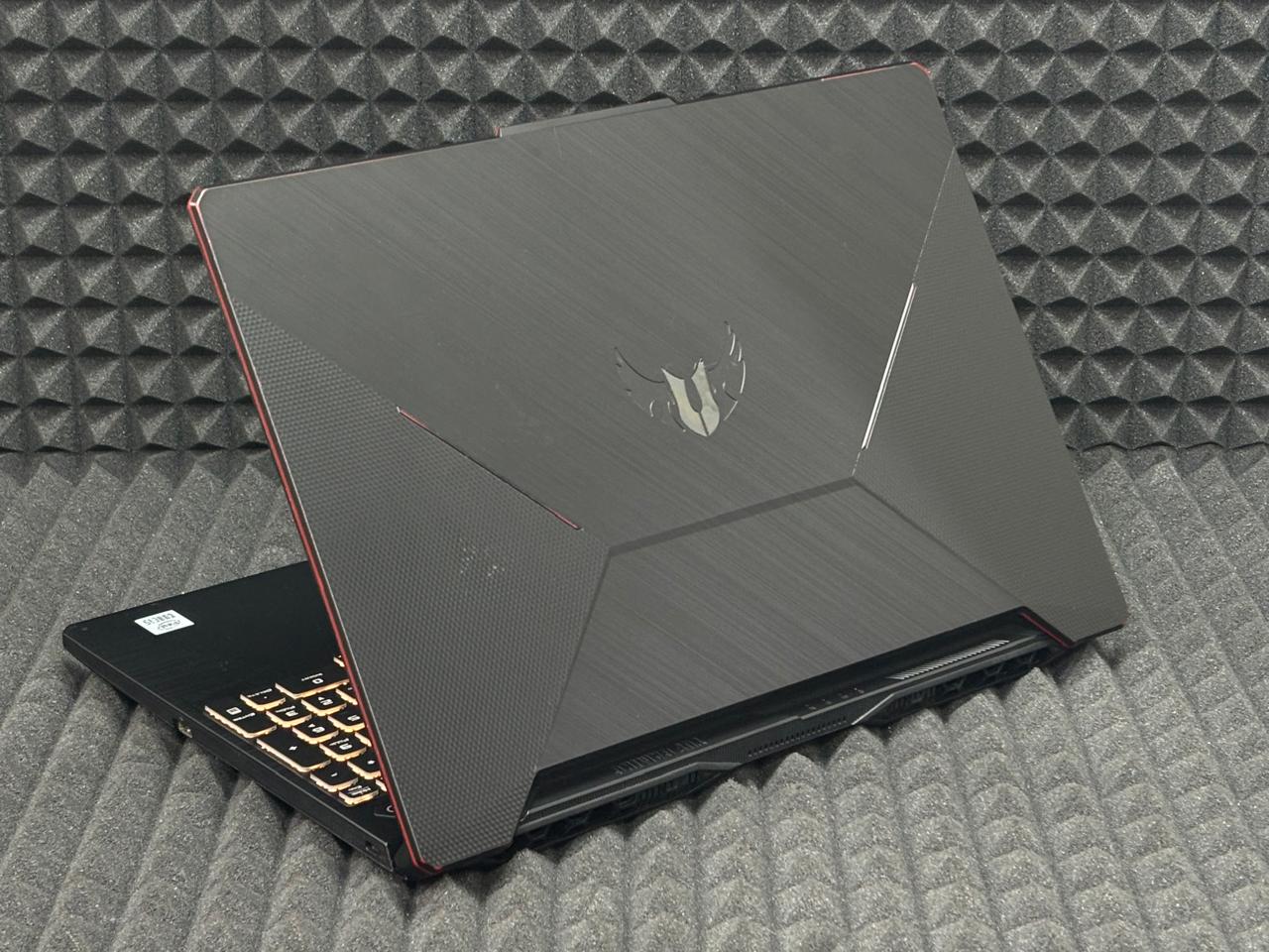 Ноутбук Asus FX506LI-HN012