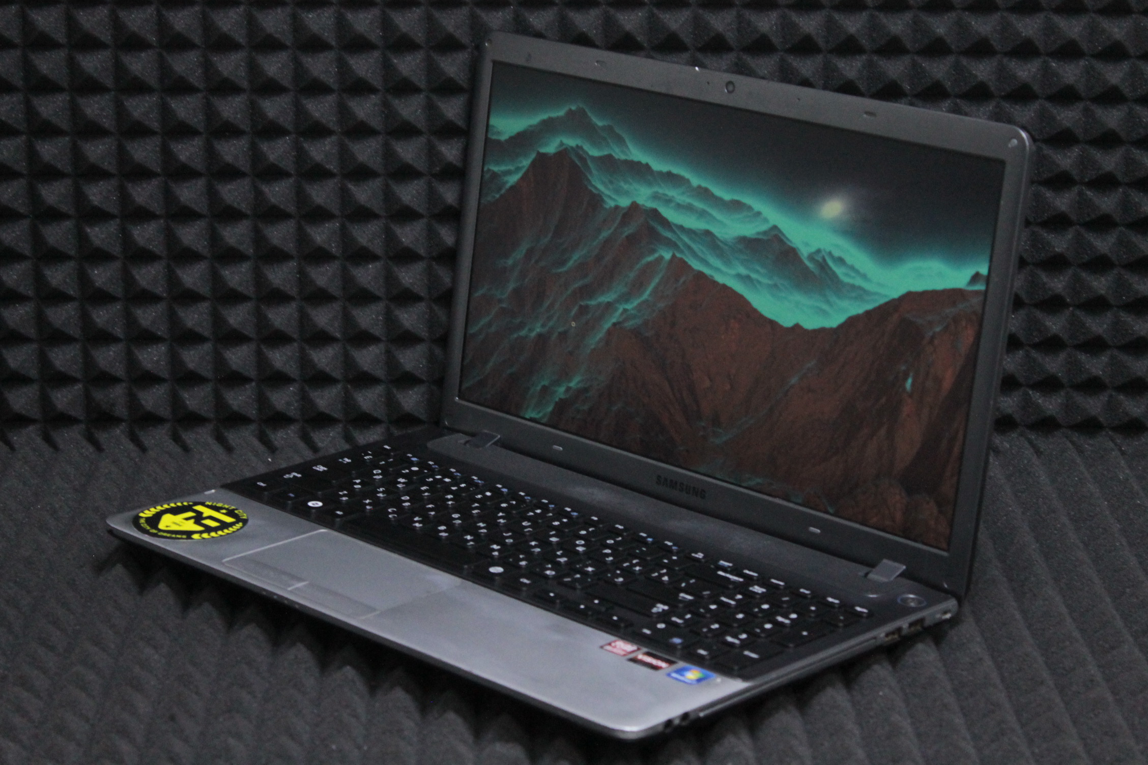 Ноутбук Samsung NP350V5C-A07RU