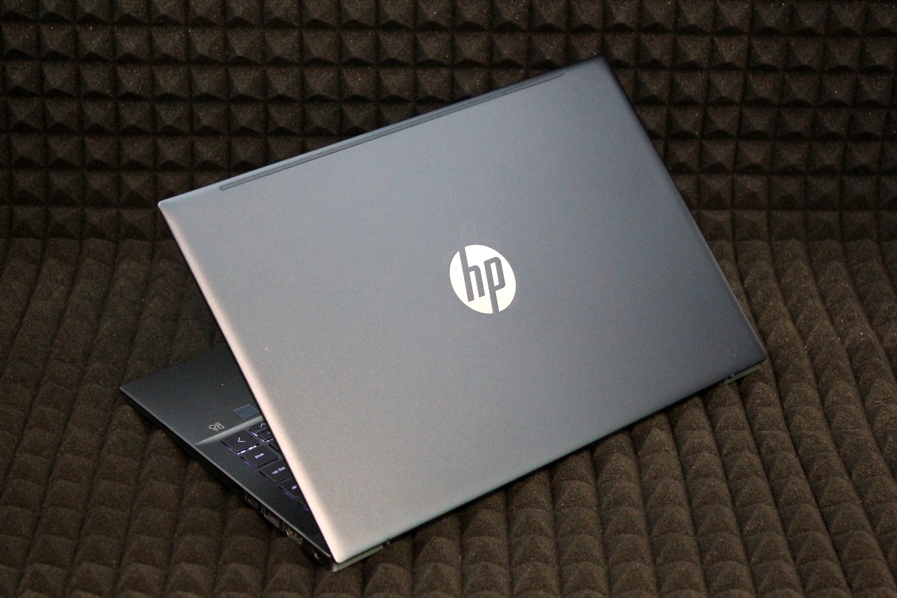 Ноутбук HP Pavilion 14-ec0008ur