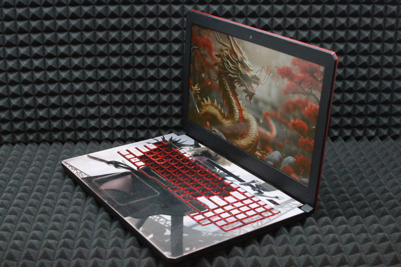 Ноутбук Asus FX80GE8300