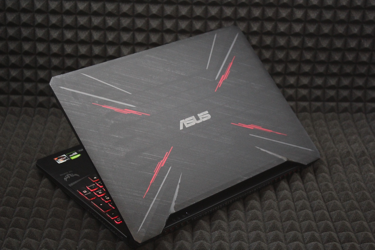 Ноутбук Asus TUF Gaming FX505DU-FX95DU