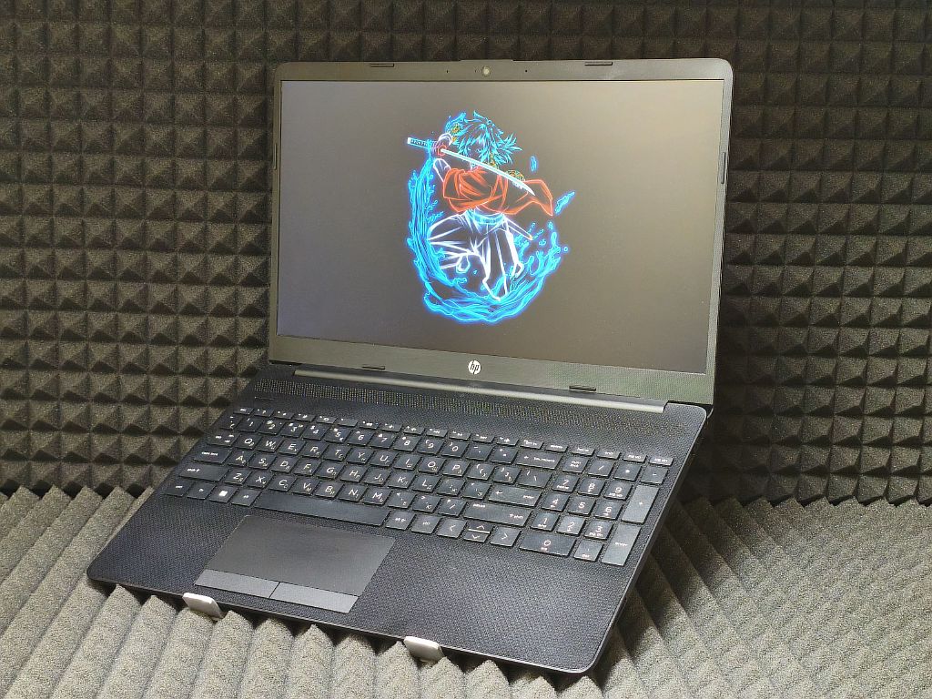 Ноутбук HP 15-dw3023nia-1