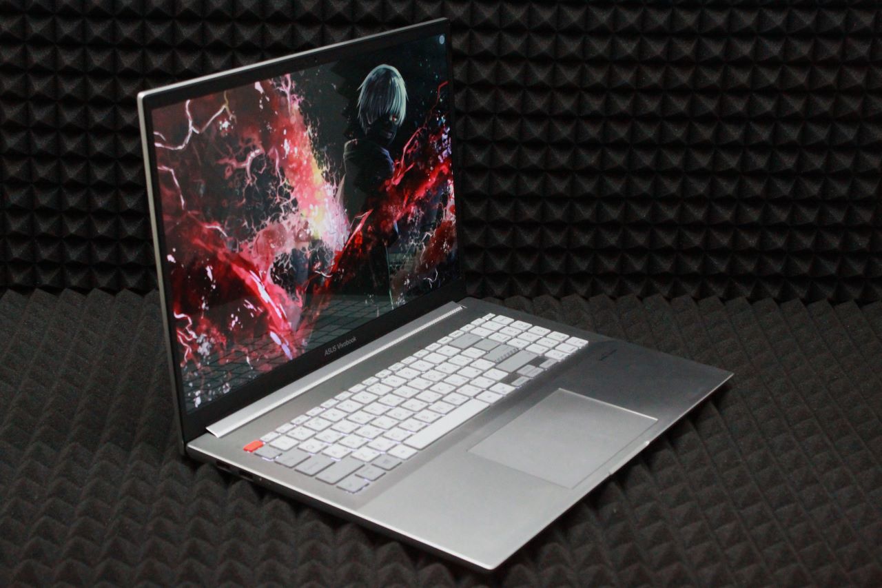 Ноутбук Asus VivoBook N7600Pp