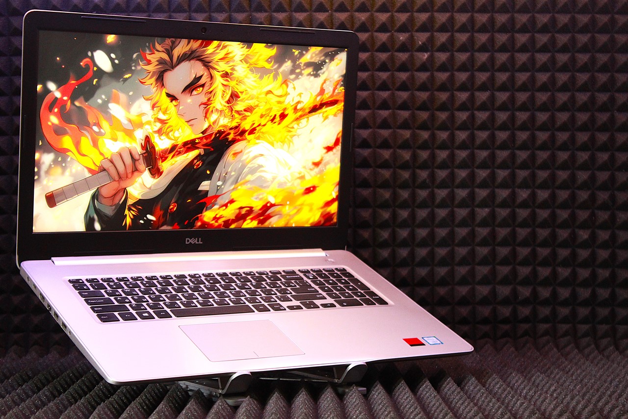 Ноутбук Dell P35E001