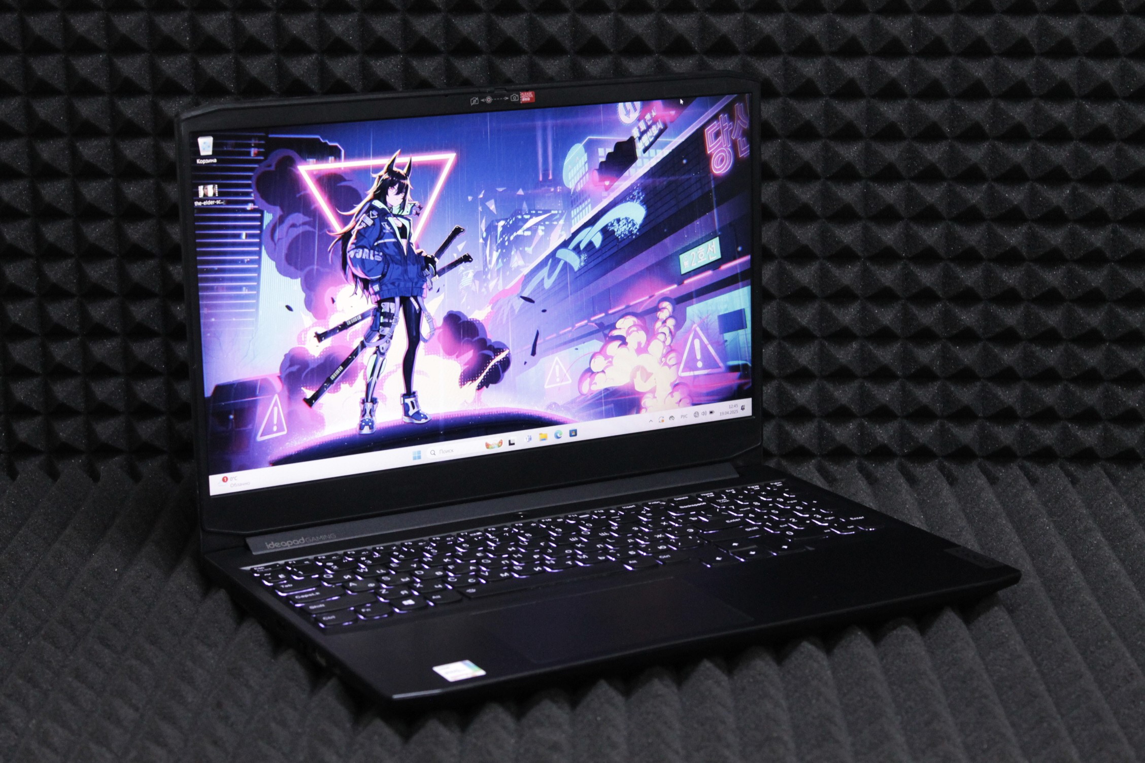 Ноутбук Lenovo IdeaPad Gaming 3 15IHU666