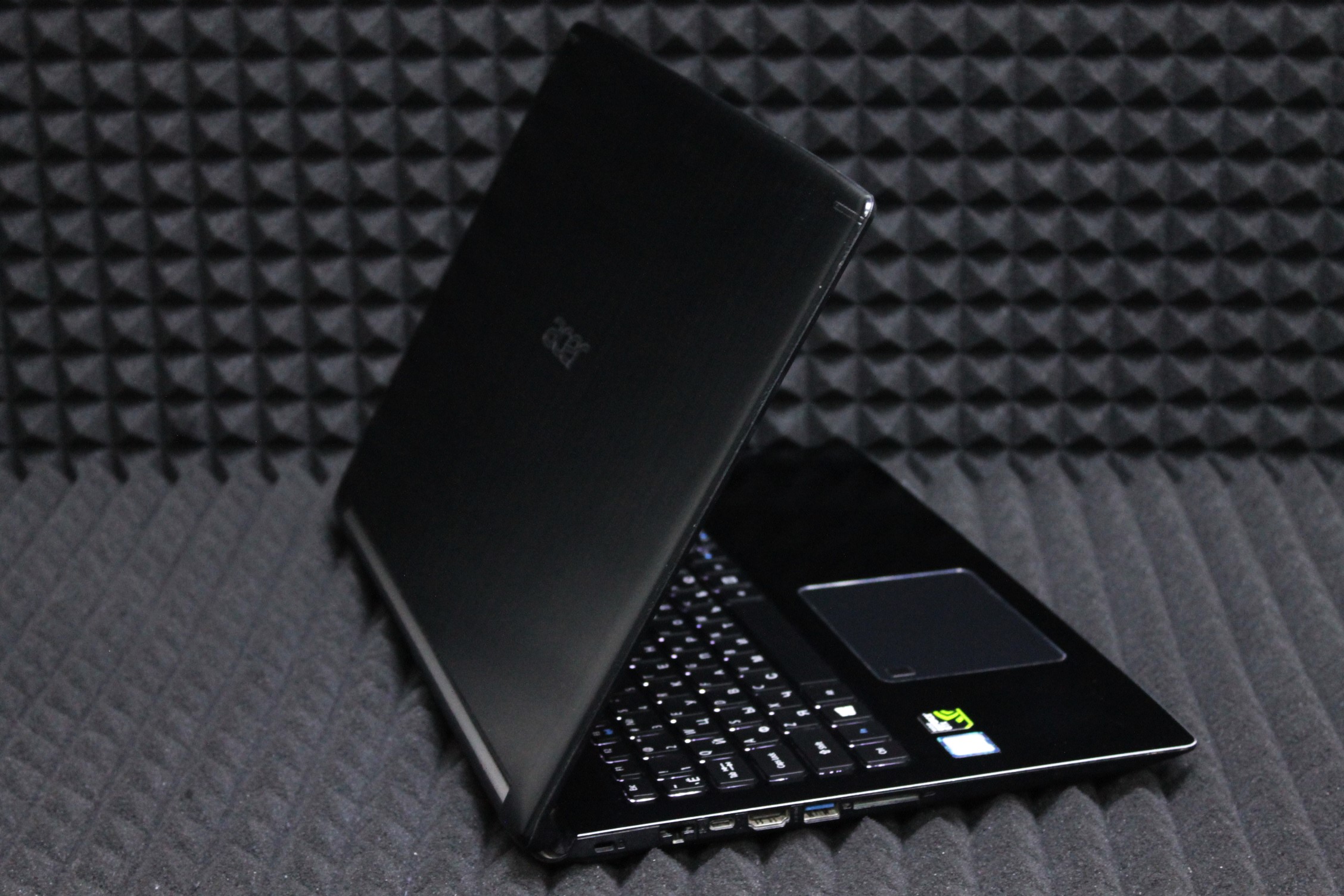 Ноутбук Acer Aspire A715-71G-52MF