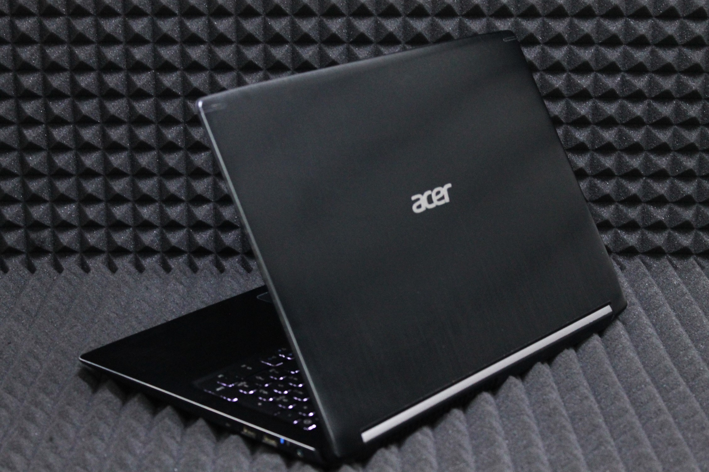 Ноутбук Acer Aspire A715-71G-52MF