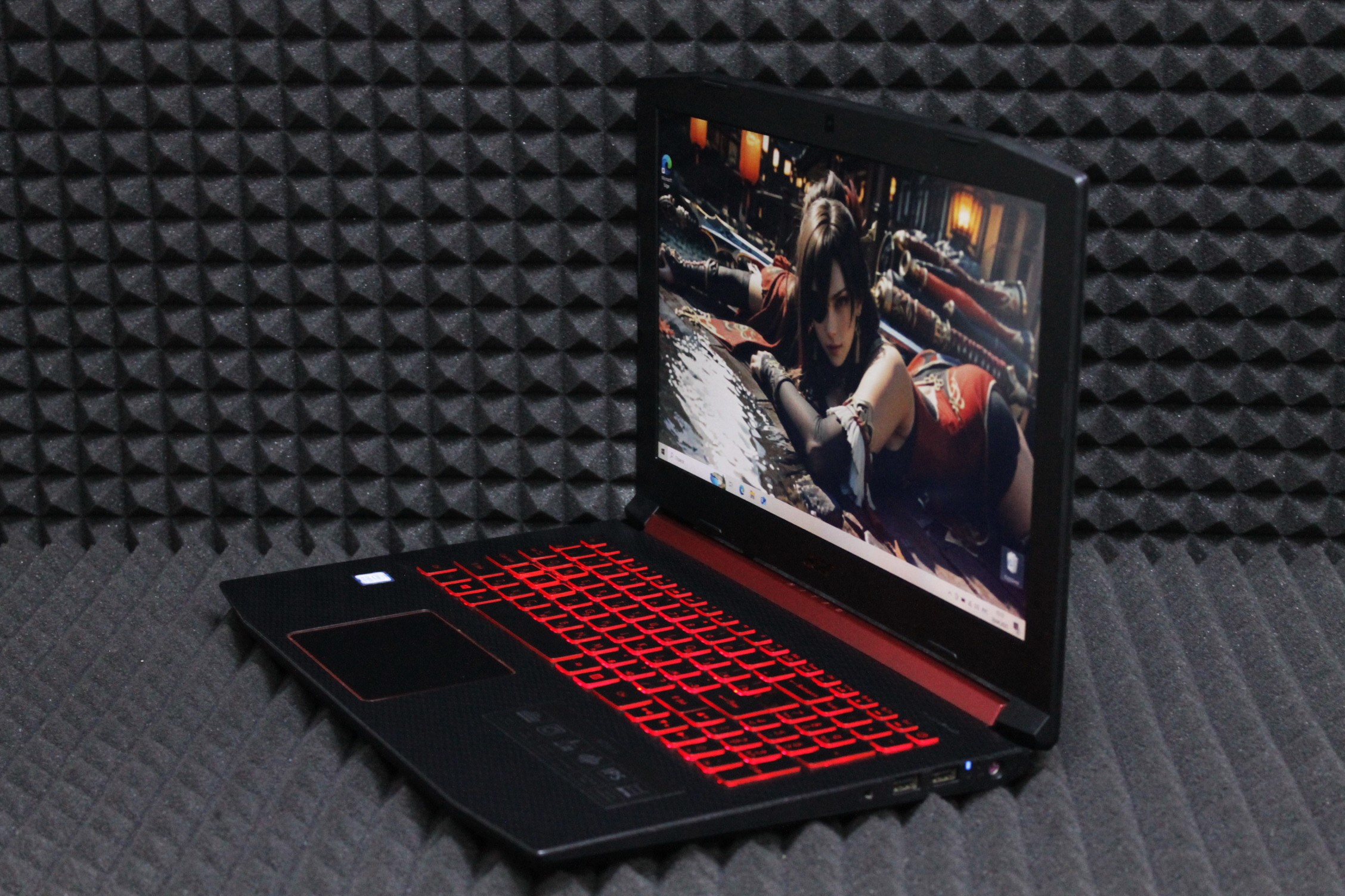 Ноутбук Acer Nitro 5 AN515-52-56Z7