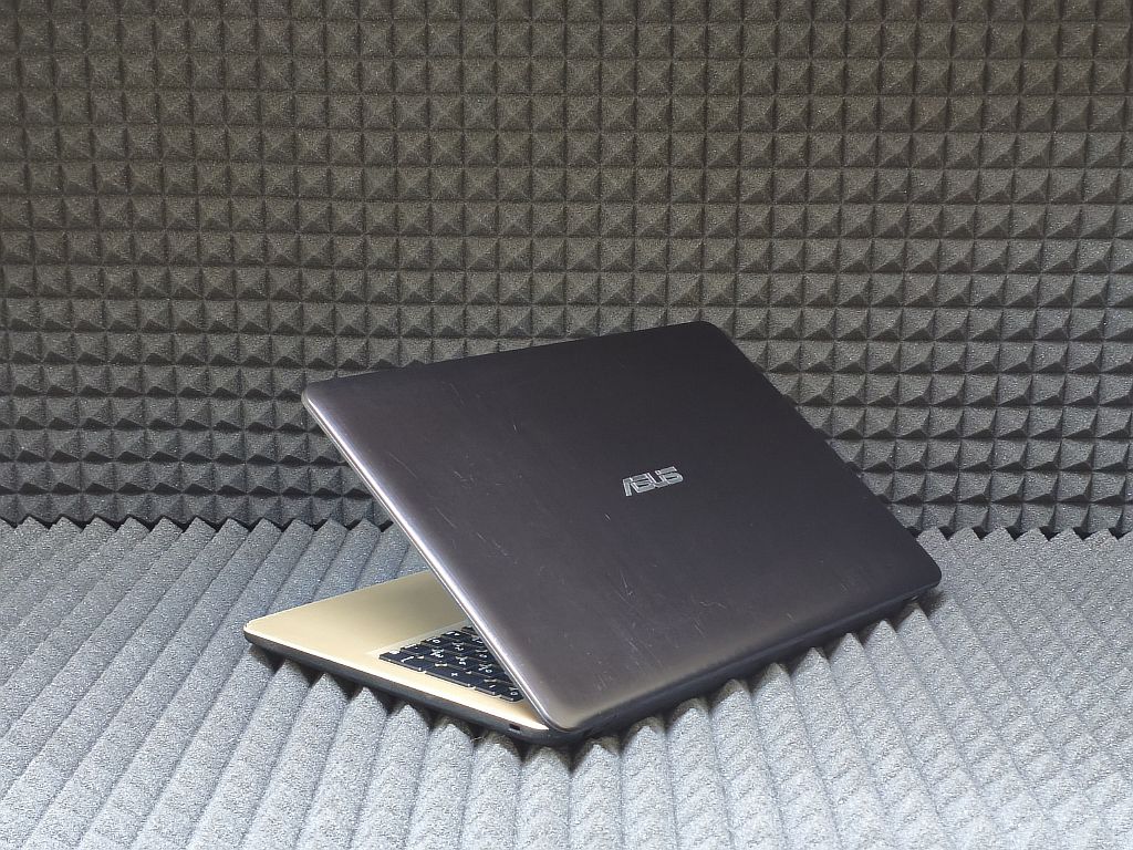 Ноутбук Asus D540NA-GQ173T(1)