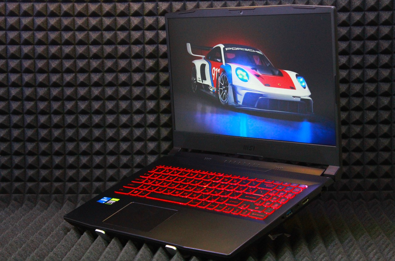 Ноутбук MSI Katana GF66 11UE-819XRU