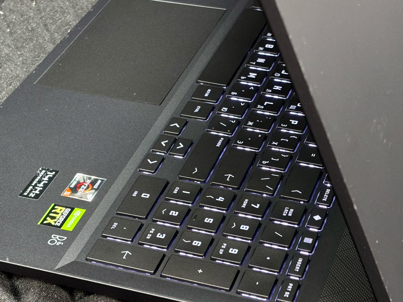 Ноутбук HP Victus 16-e0010ur