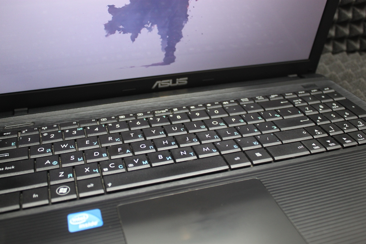Ноутбук Asus X55A
