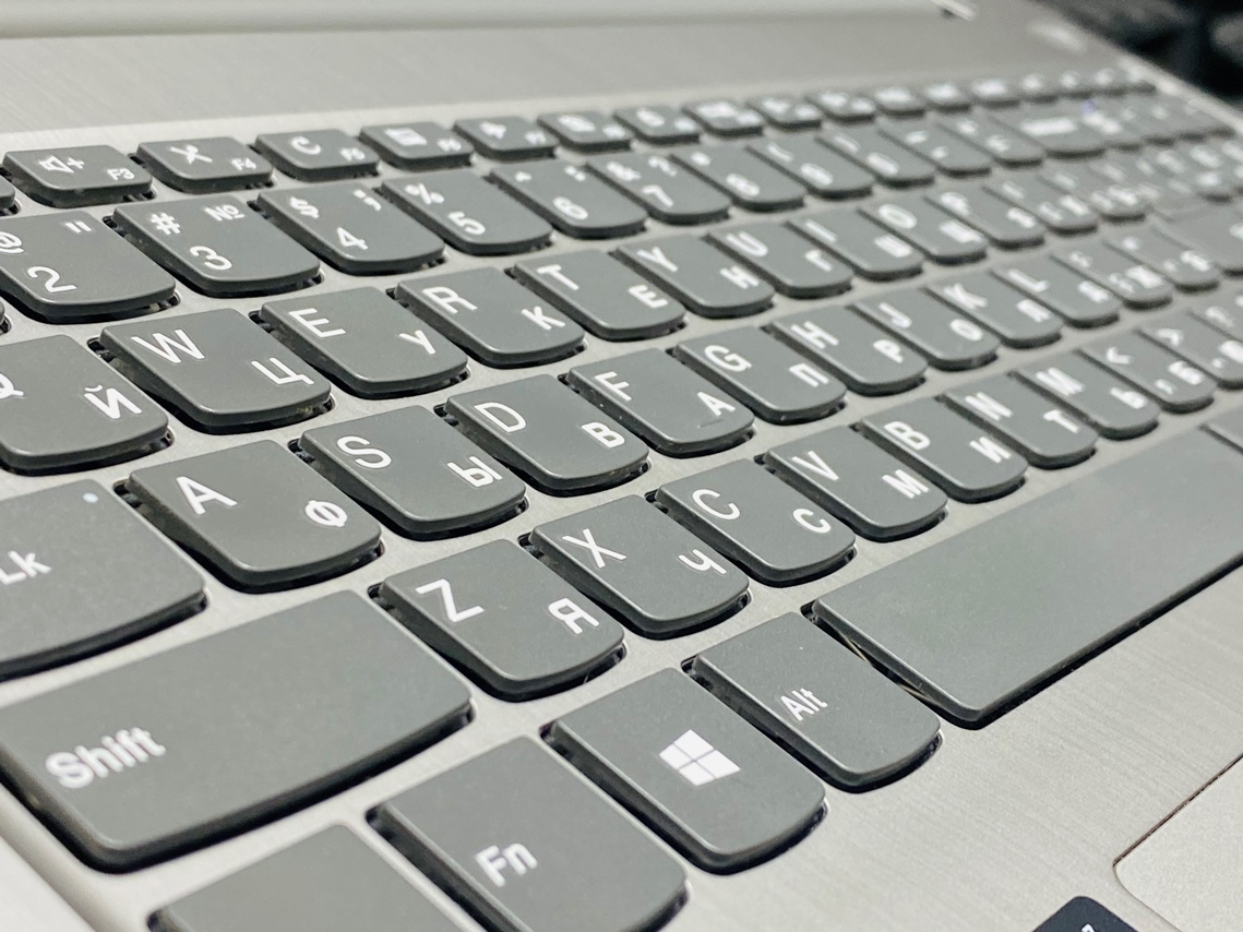 Ноутбук Lenovo ideapad 3 15ADA05