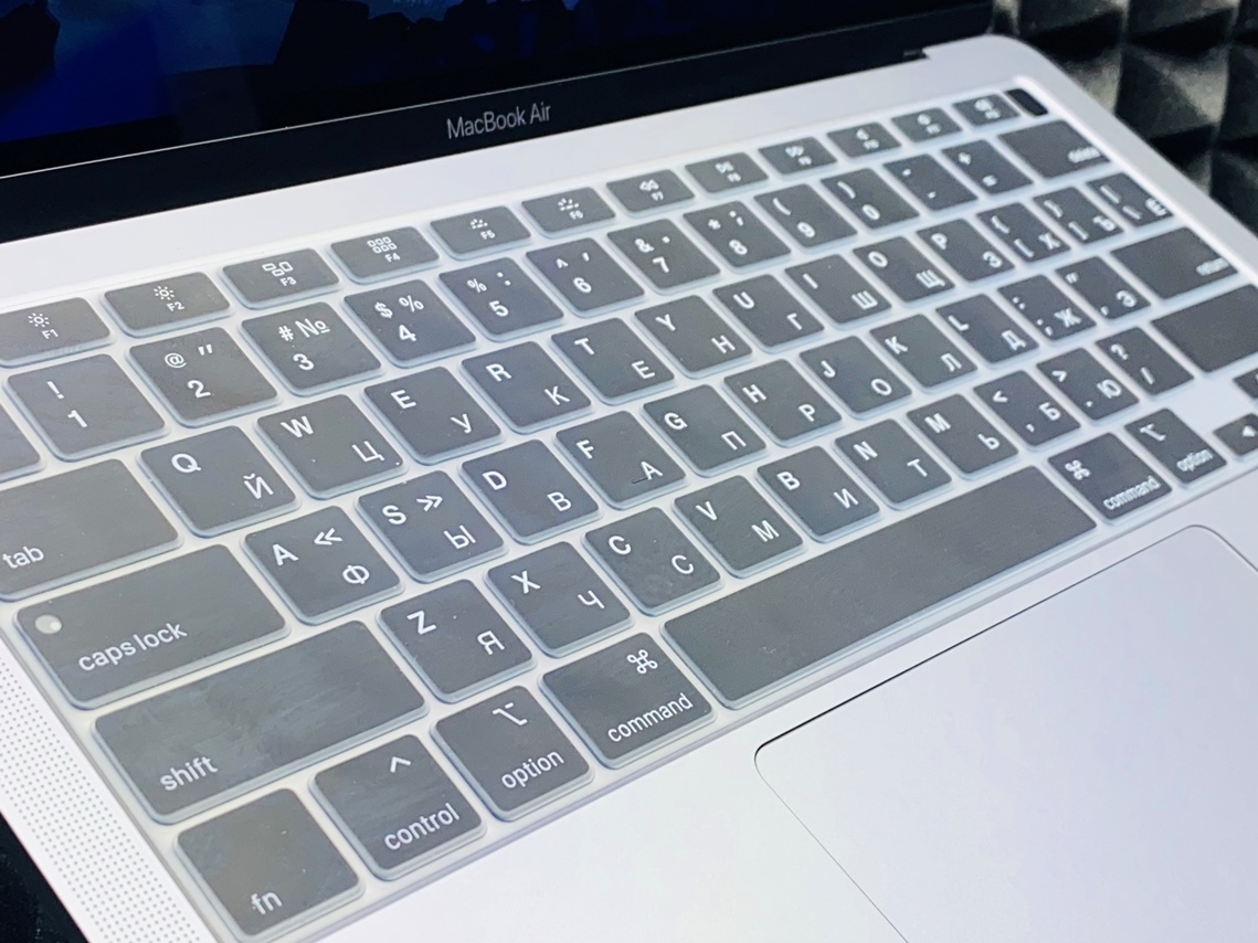 Apple MacBook Air 13 M1 2020