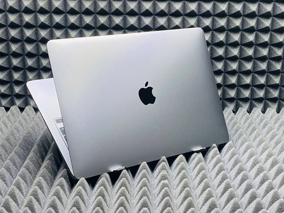 Apple MacBook Air 13 M1 2020