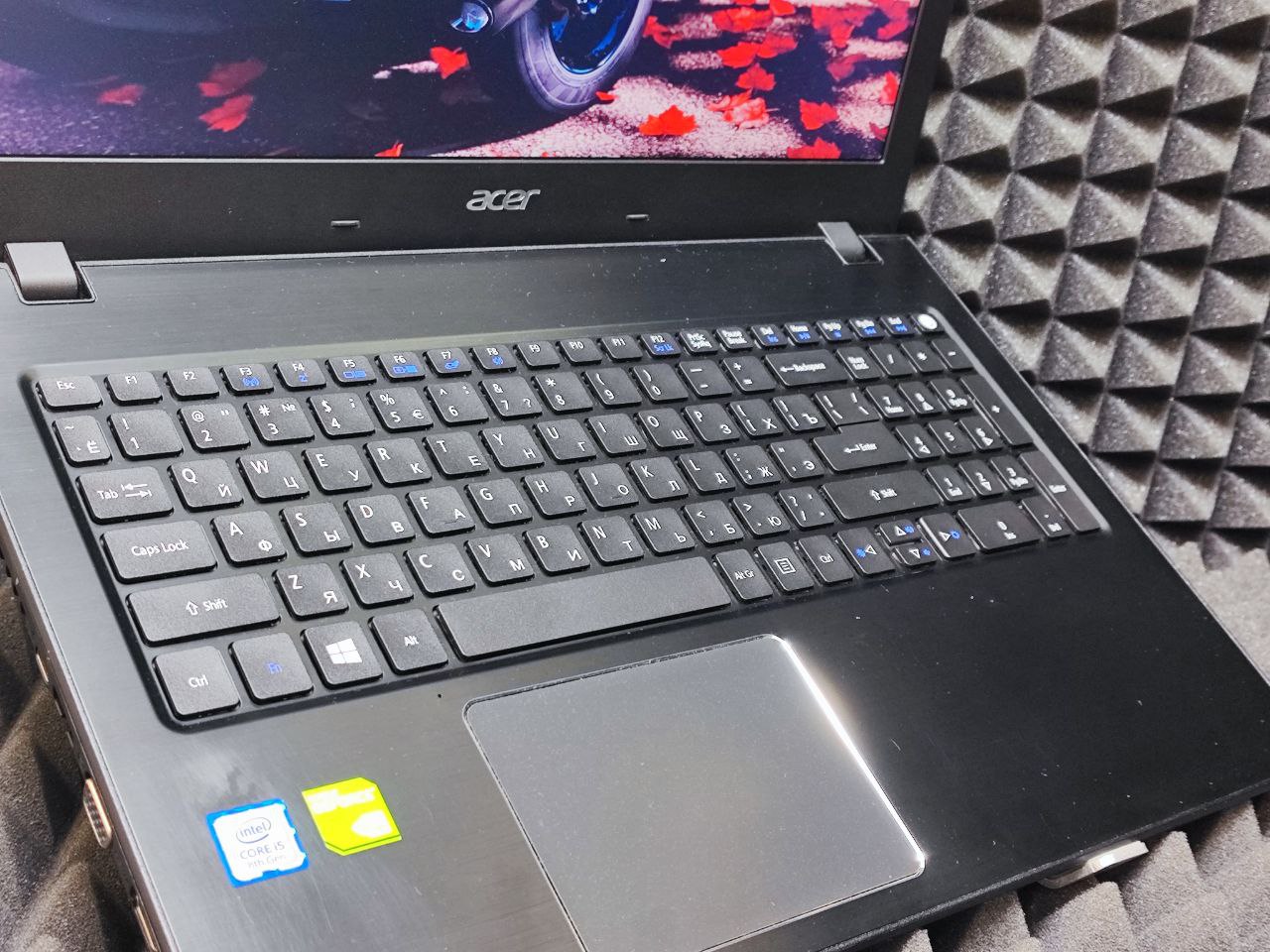 Ноутбук Acer E5-575G-505D