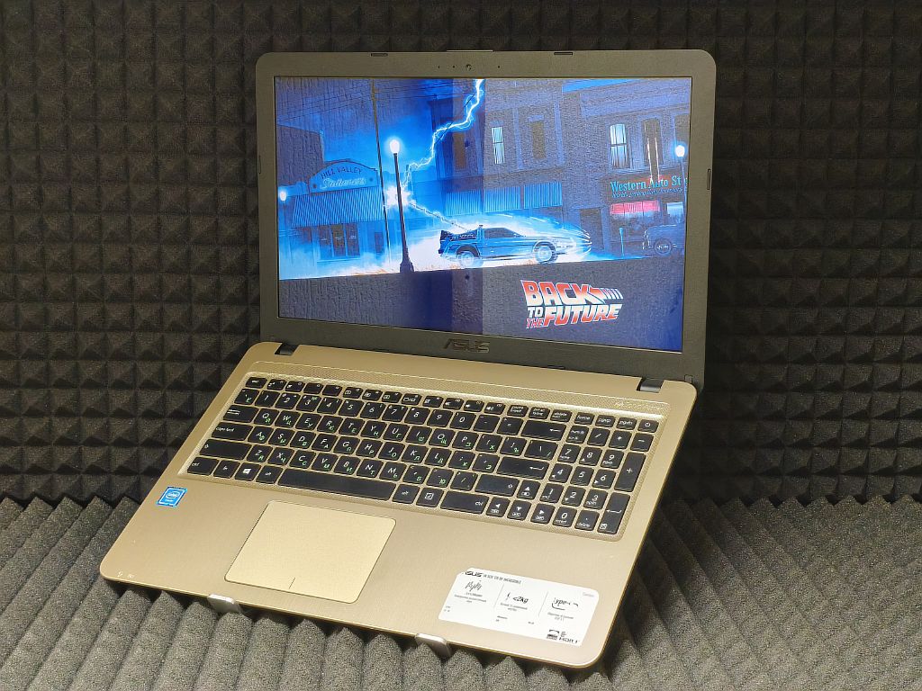 Ноутбук Asus R540YA-XO112T