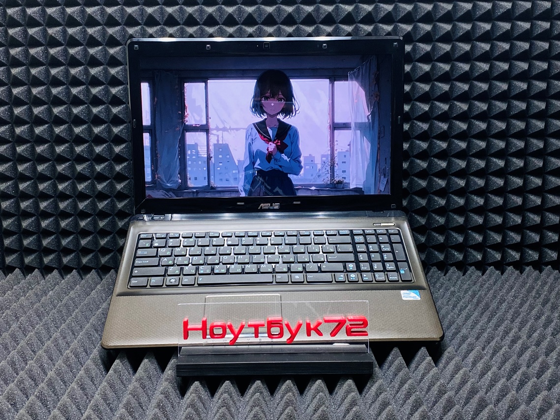 Ноутбук ASUS K52F-EX7490 1