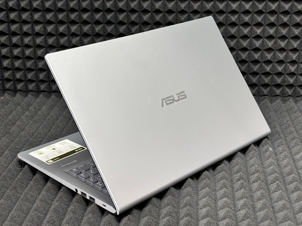 Ноутбук Asus X515E-BQ1206