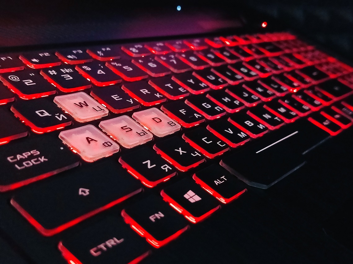 Ноутбук ASUS TUF FX705DT-AU042