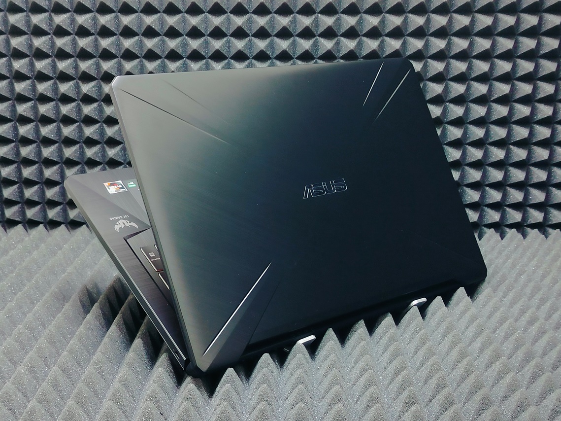 Ноутбук ASUS TUF FX705DT-AU042