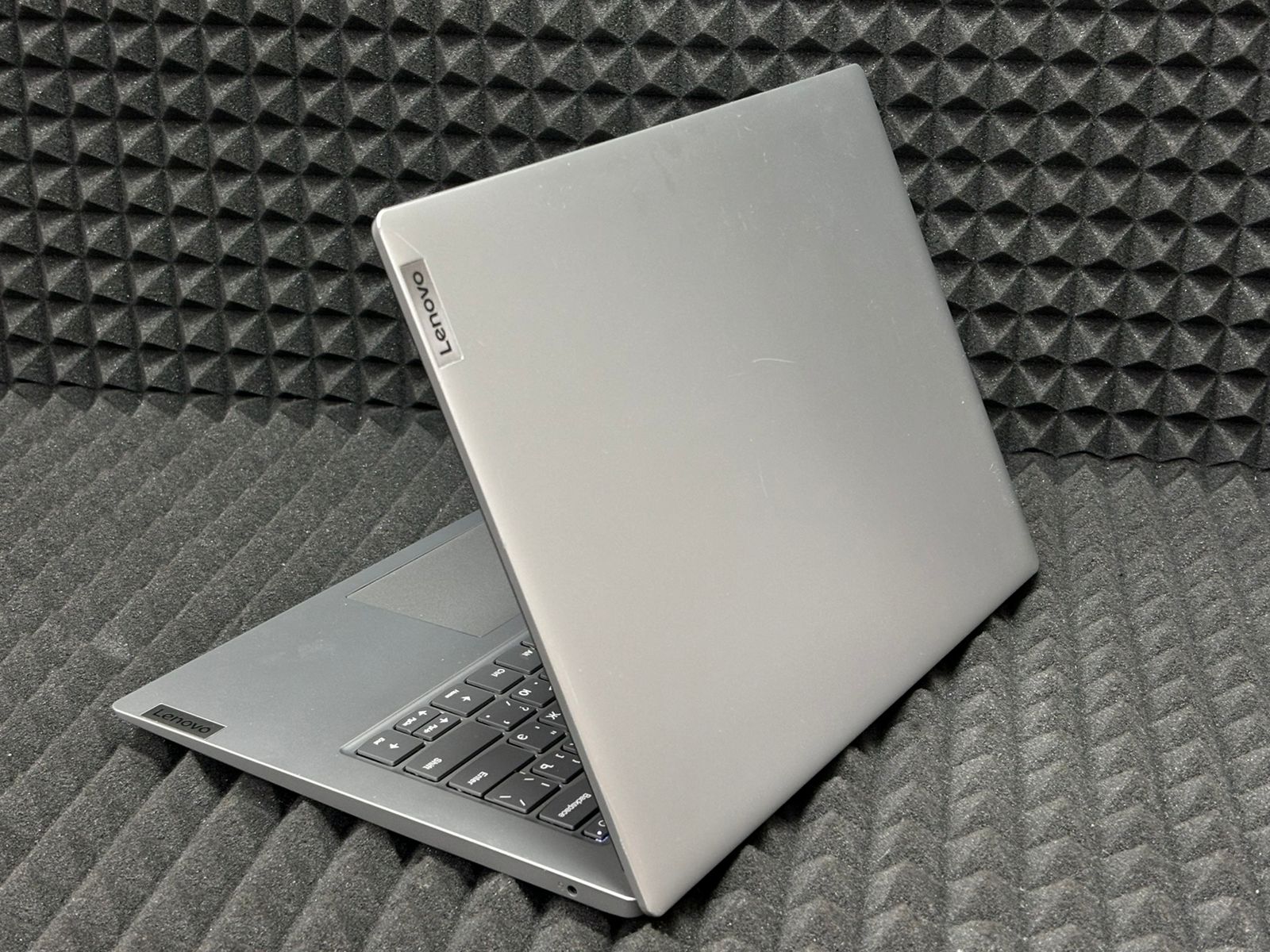 Ноутбук Lenovo Ideapad Slim 1-14AST-05