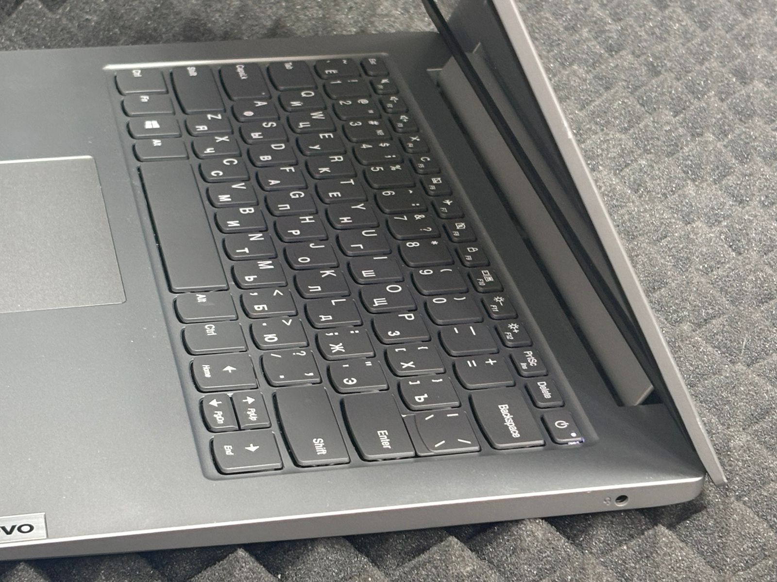 Ноутбук Lenovo Ideapad Slim 1-14AST-05