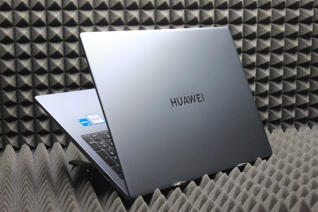Ноутбук Huawei MCLFX