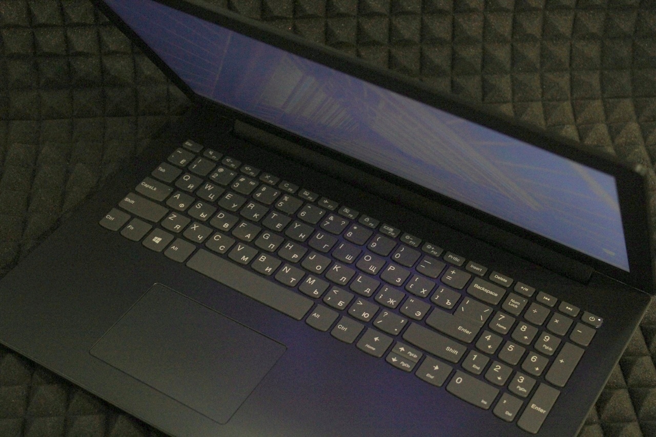 Ноутбук lenovo IdeaPad 330-15AST (MTM:81D6002GRU)
