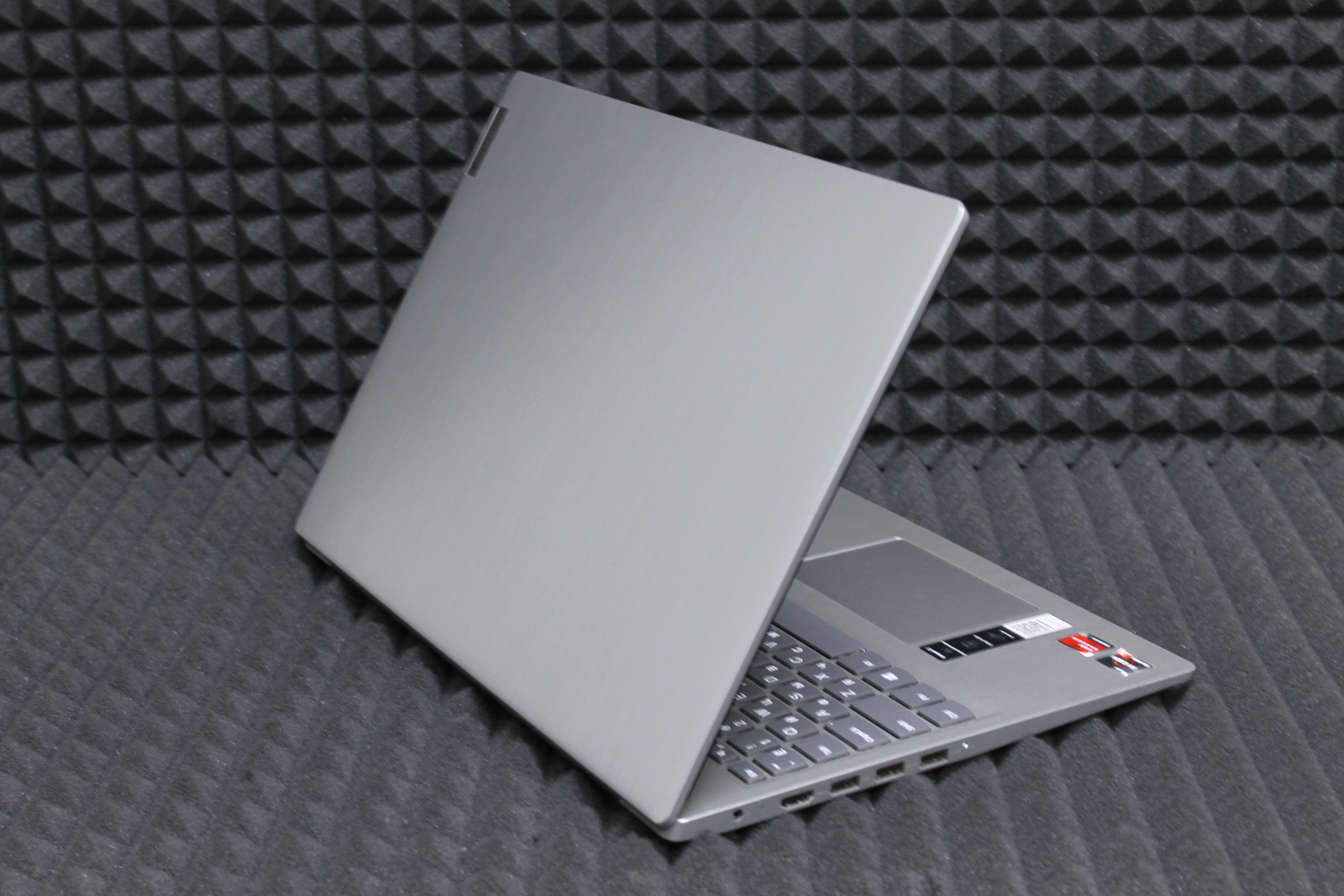 Ноутбук Lenovo IdeaPad 3 15ARE05-15