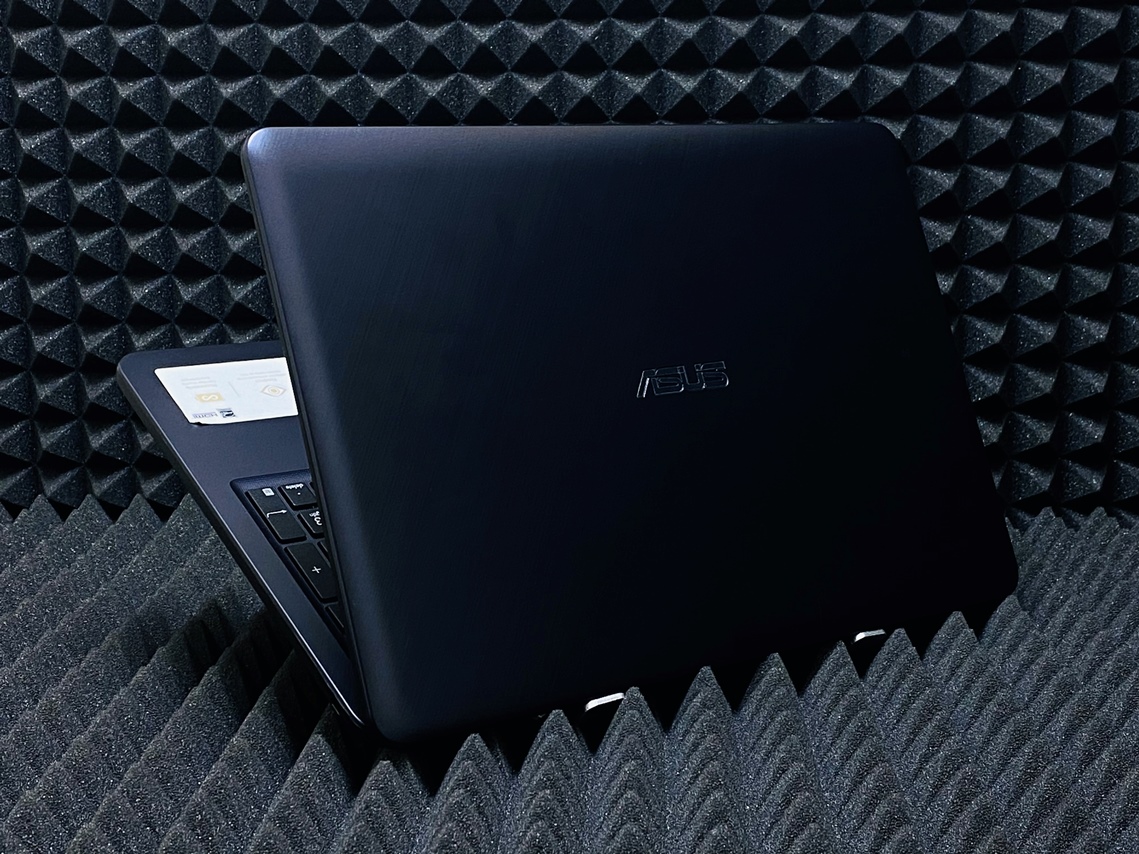 Ноутбук ASUS R543UB-GQ1159T 1