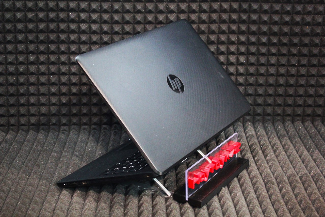 Ноутбук HP 15 rb027ur(З)