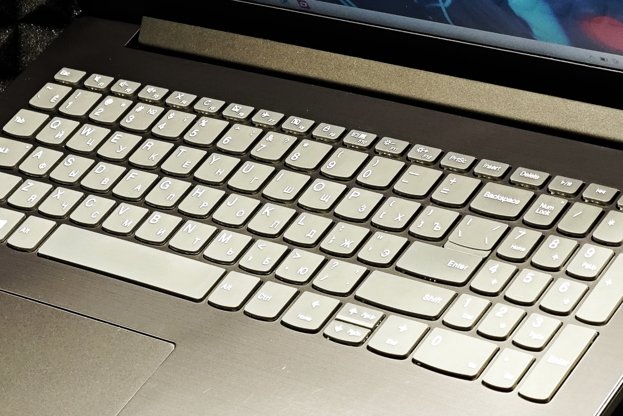 Ноутбук Lenovo IdeaPad 320-15ISK