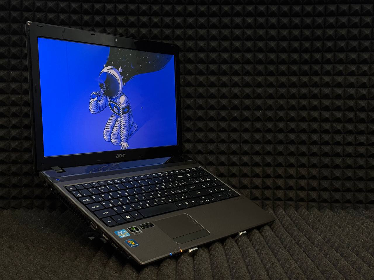 Ноутбук Acer Aspire 5750G-2354G50Mnk
