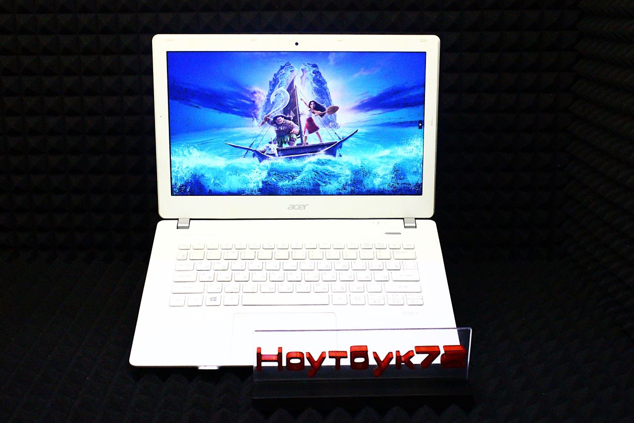 Ноутбук Acer Aspire V3-371-52QE