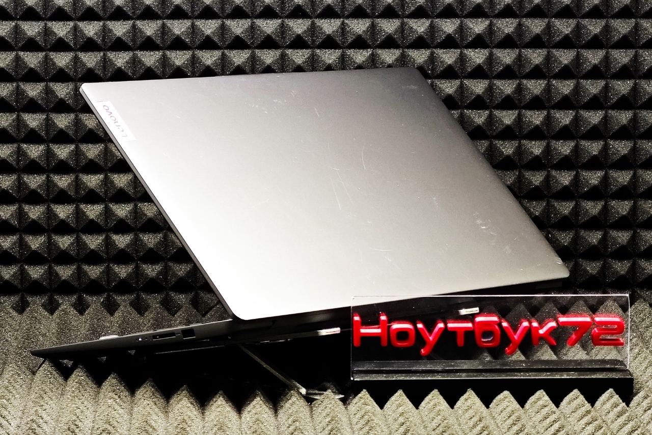 Ноутбук Lenovo IdeaPad Slim 3 15IAH8
