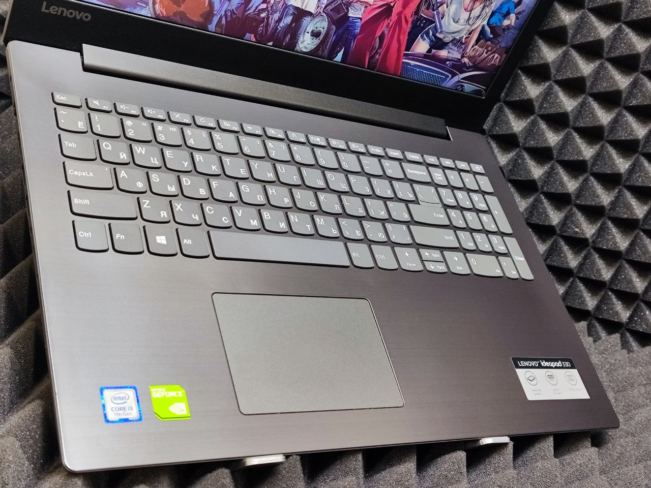 Ноутбук Lenovo 330-15IKB 81DC00NVRU
